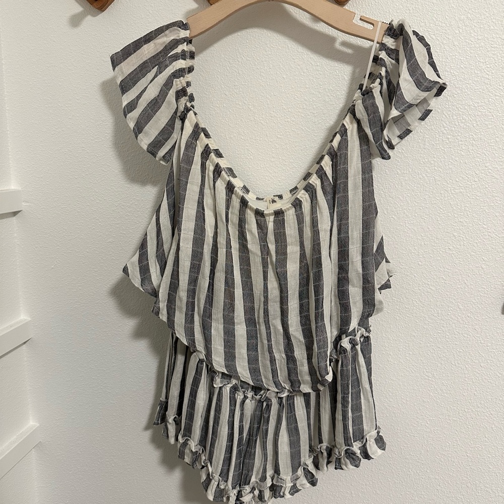 Stripped romper